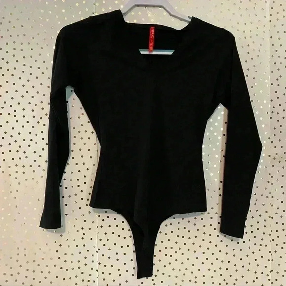 SPANX Suit Yourself Long Sleeve Thong Bodysuit - Picture 1 of 5